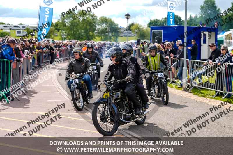 Vintage motorcycle club;eventdigitalimages;no limits trackdays;peter wileman photography;vintage motocycles;vmcc banbury run photographs